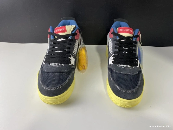 OFF UNION AIR JORDAN NOIR DC9533-001 RETRO 4 0718